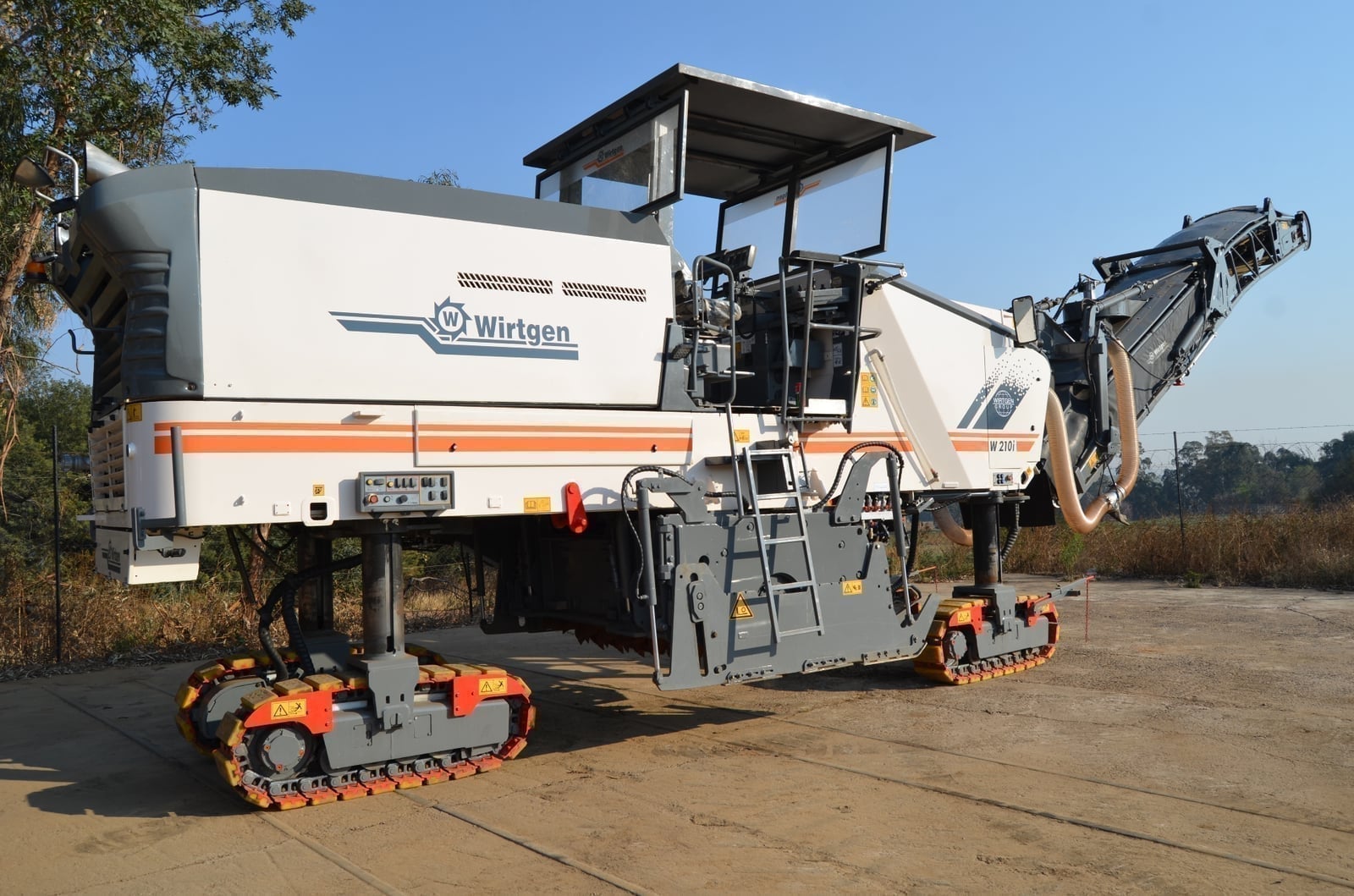 T008 - 2013 Wirtgen W210 - Image 5