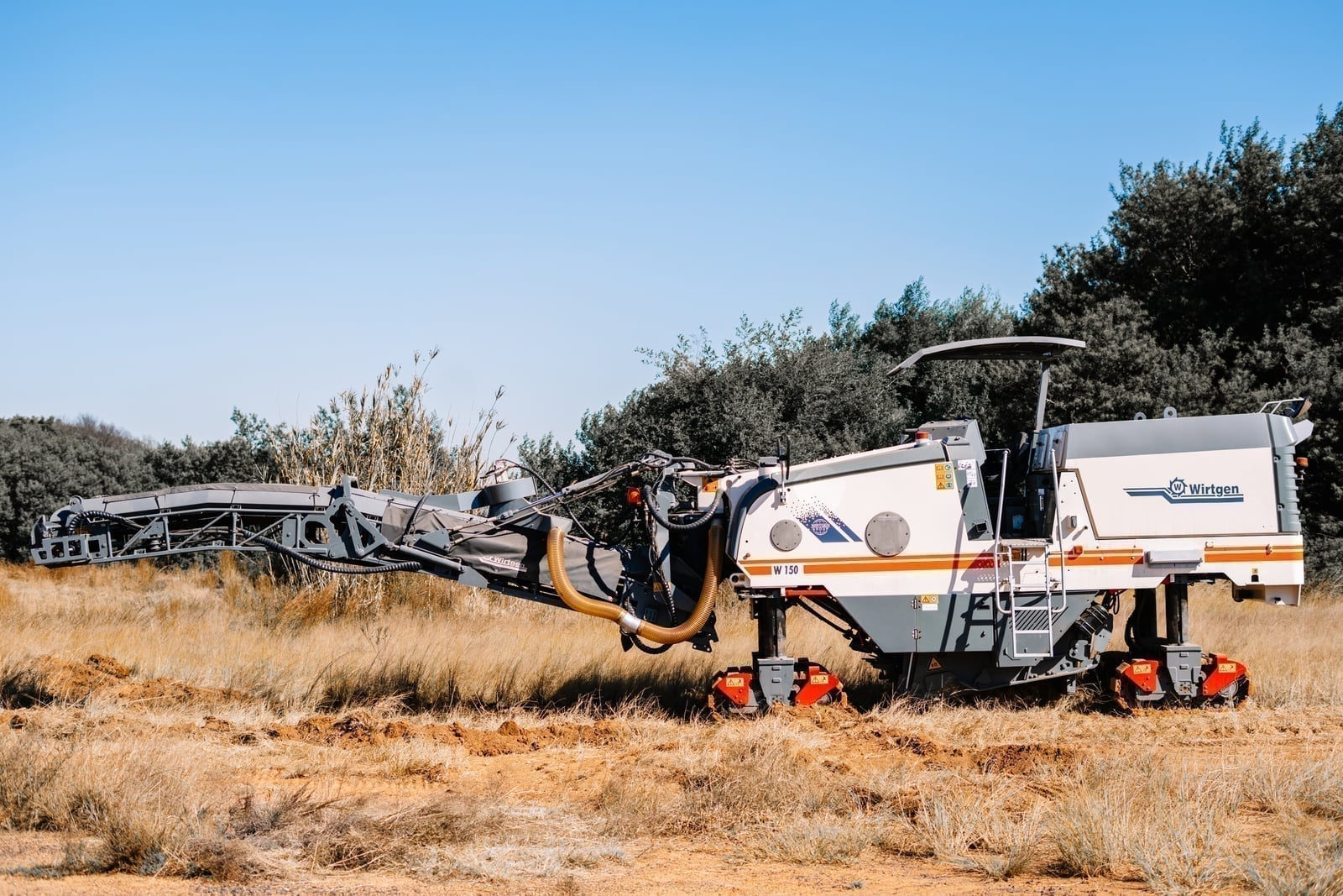 T010 - 2013 Wirtgen W150 - Image 2