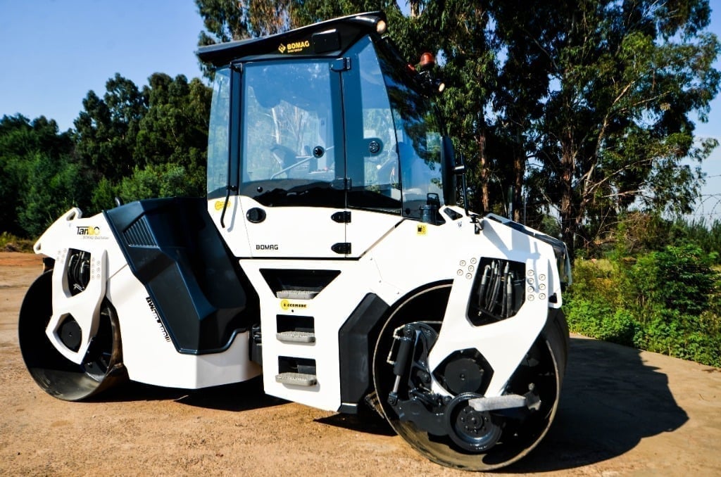 T014 - 2014 Bomag BW161 - Image 2