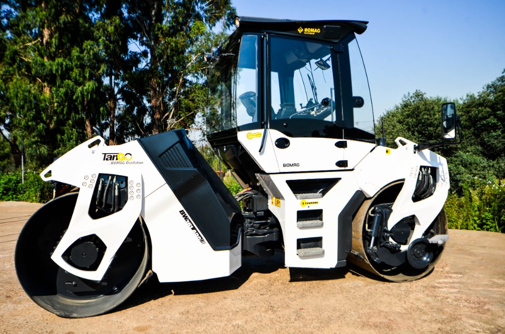 T014 - 2014 Bomag BW161