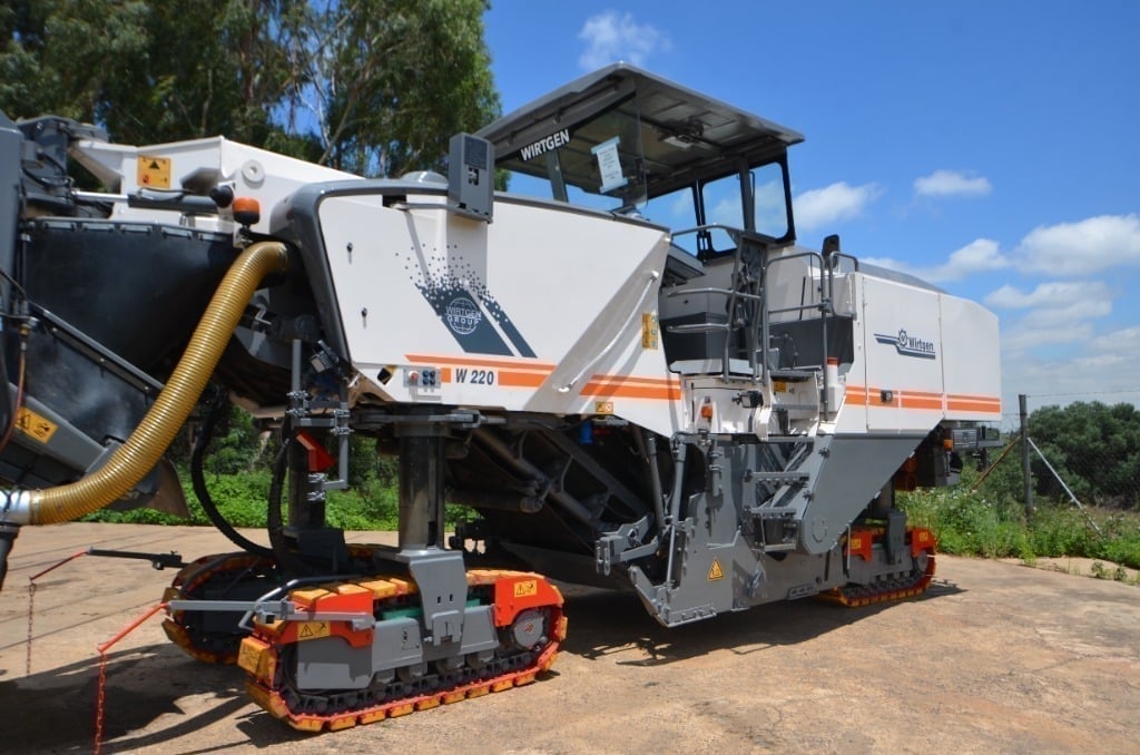 T023 - 2015 Wirtgen W220 - Image 4