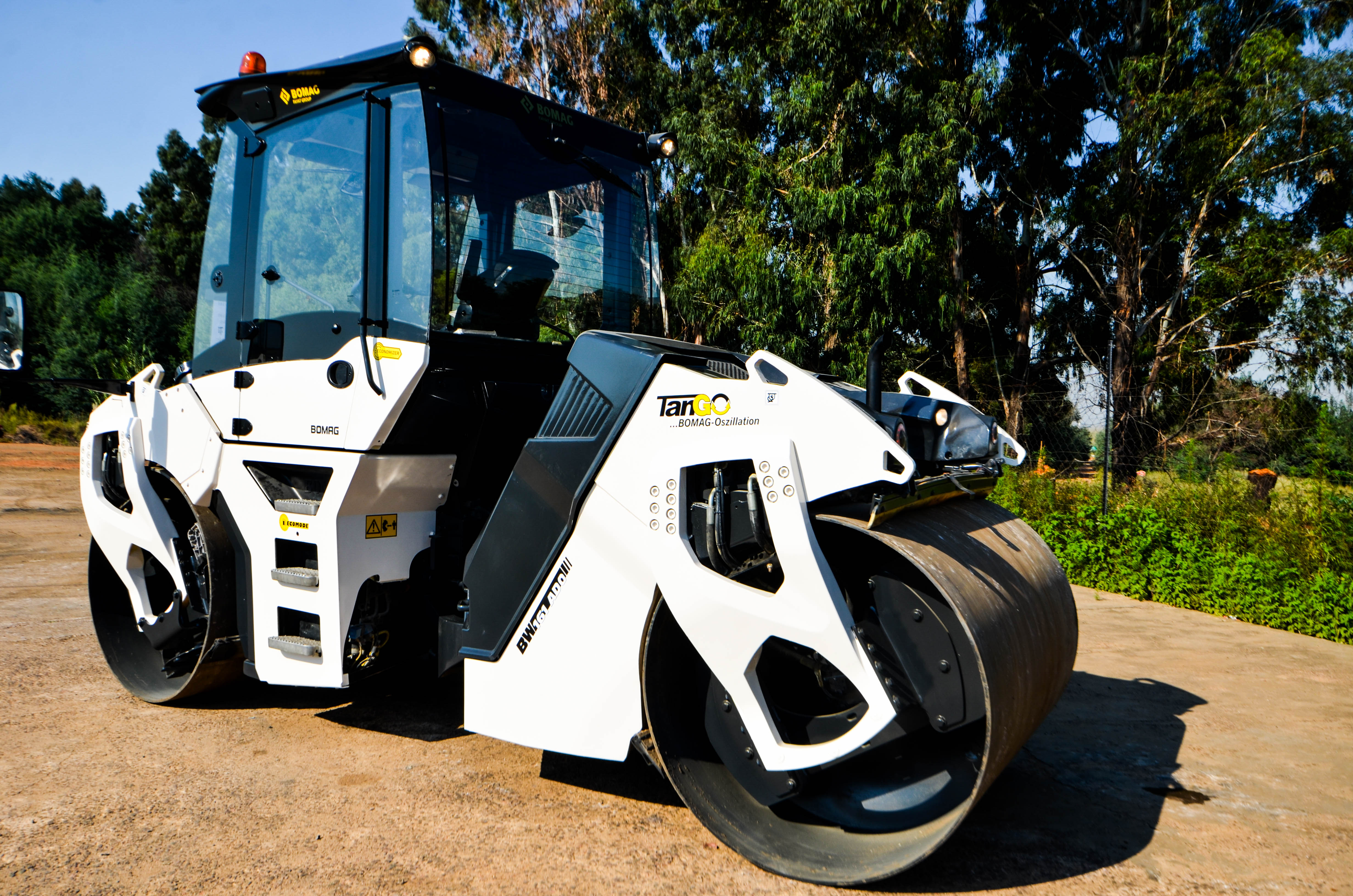 T041 - 2014 Bomag BW161